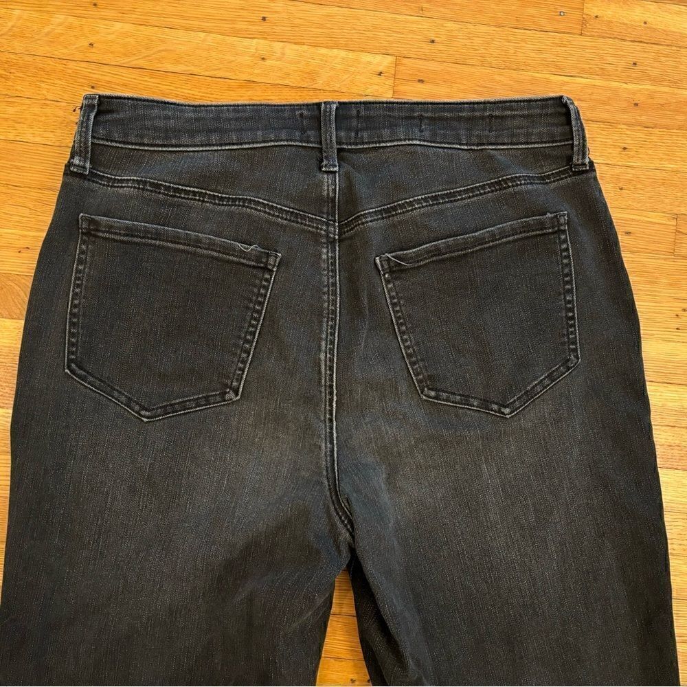 NYDJ Relaxed Straight black faded jeans - Picture 3 of 4